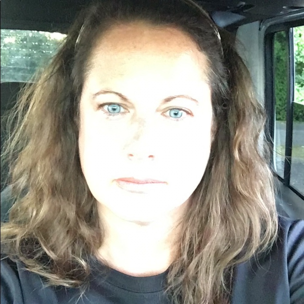 Meet your Posher, Nikki